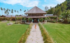 เรส ซี รีสอร์ท เกาะกูด (SHA Extra Plus)